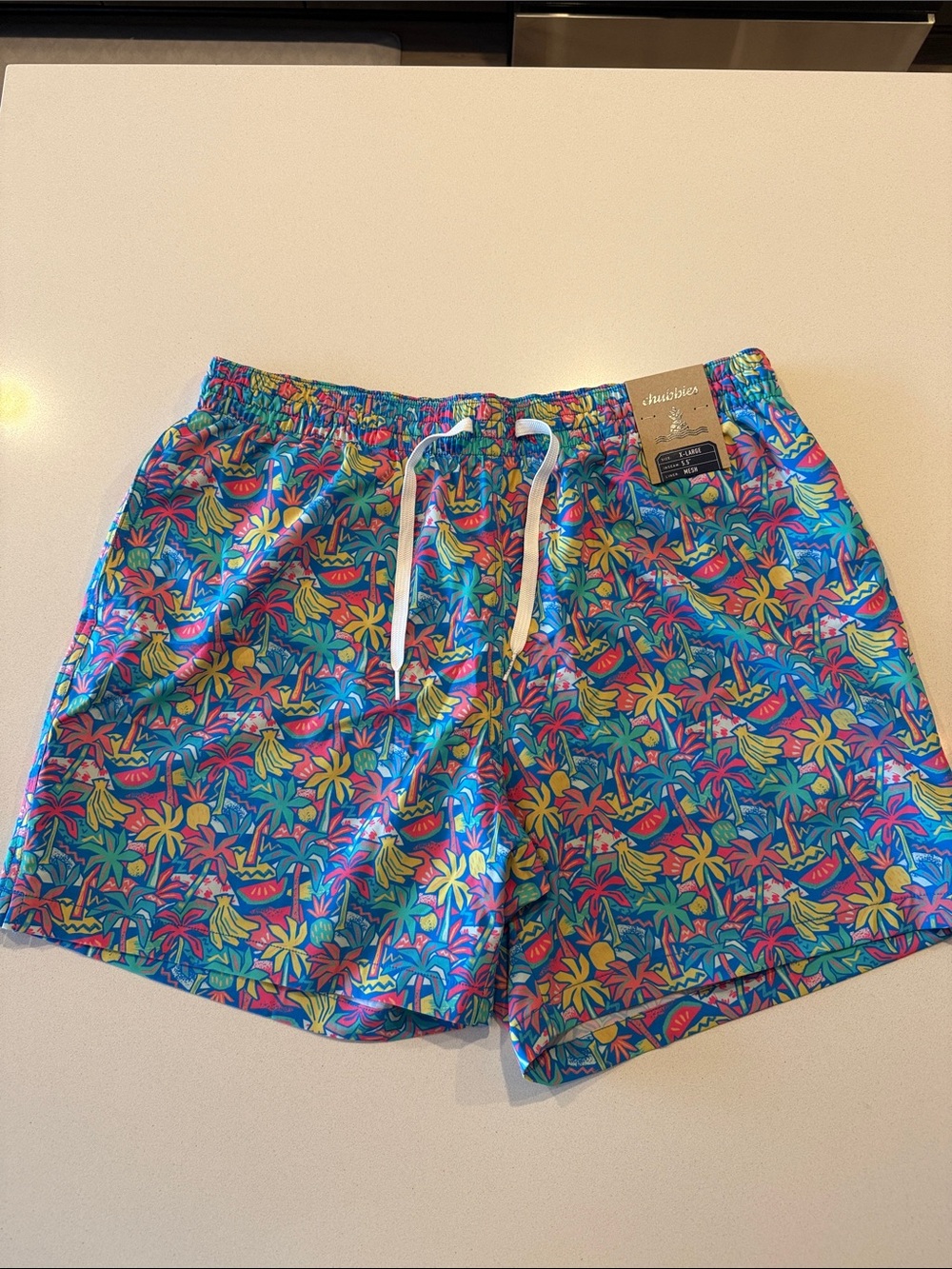 Chubbies Men’s XL 5.5” Swim Trunks Blue Floral NWT